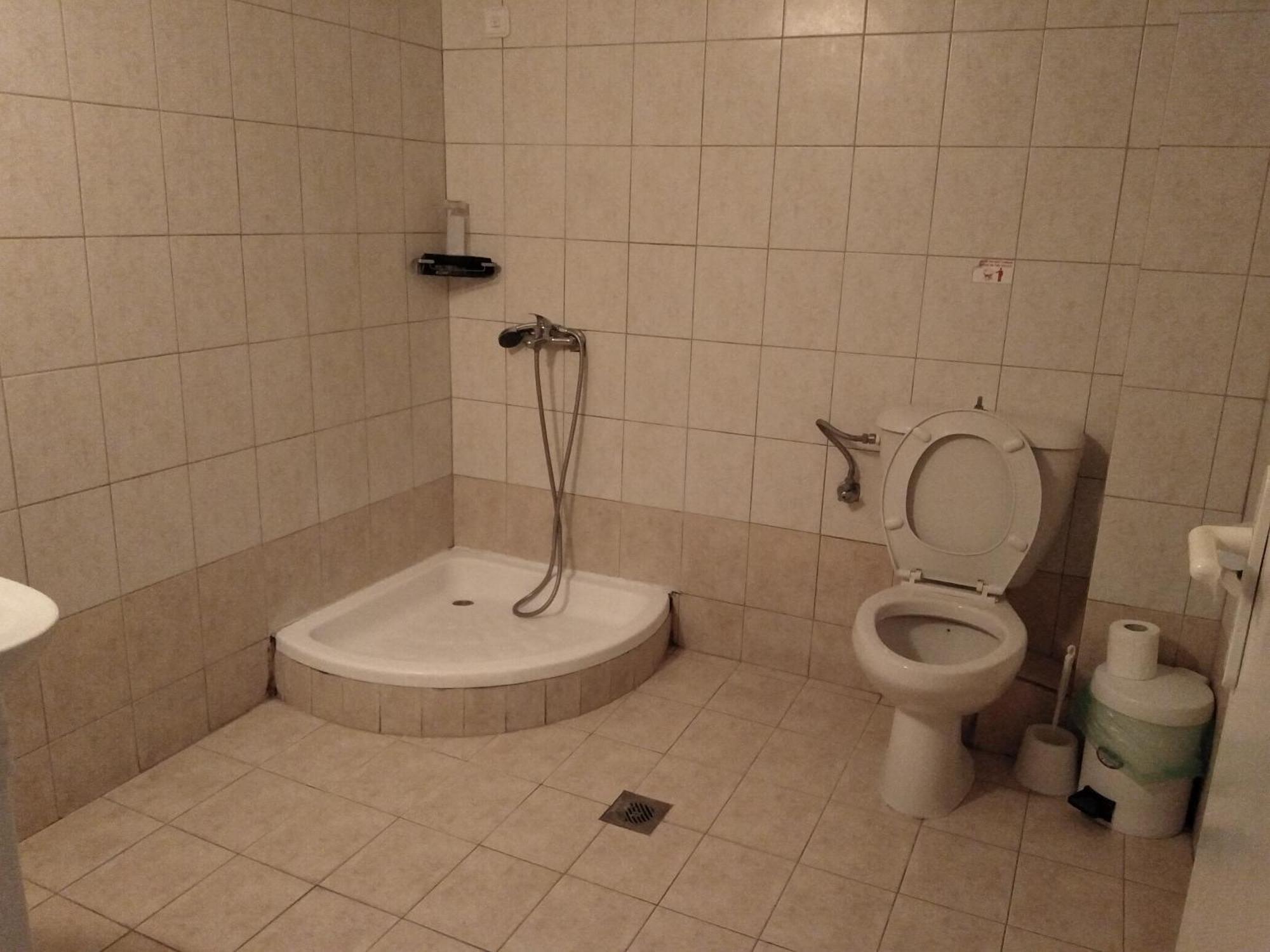 Estia Studios Kriopigi Luaran gambar