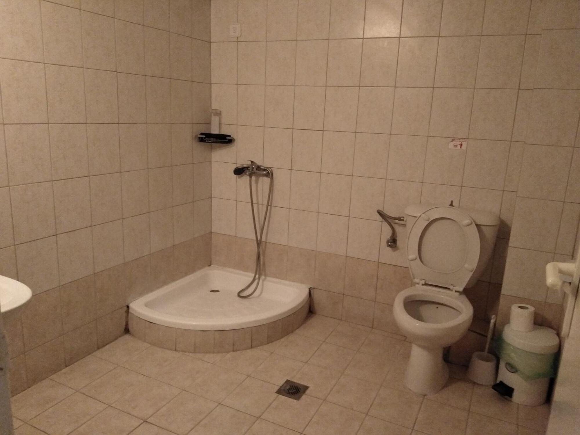Estia Studios Kriopigi Luaran gambar